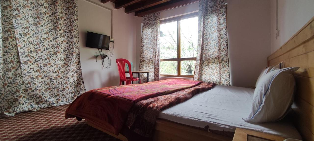 Jahangir Cottage Pahalgām Exterior foto